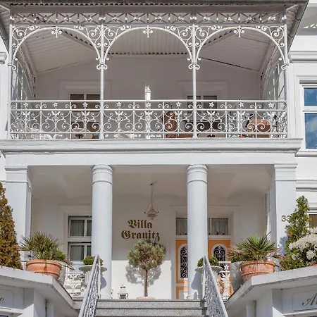 Villa Granitz, Ostseebad Sellin, Insel Ruegen, Ostseebrise *