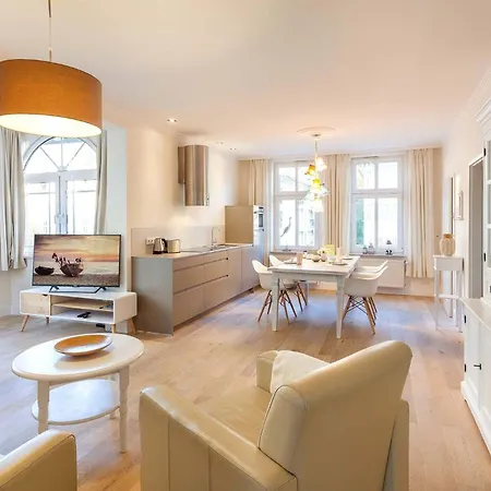 Appartamento Villa Granitz, Ostseebad Sellin, Insel Ruegen, Ostseebrise *